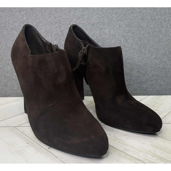 Lauren Ralph Lauren Suede High Block Heeled Booties Boots Chocolate Womens 8.5M - Picture 1 of 13